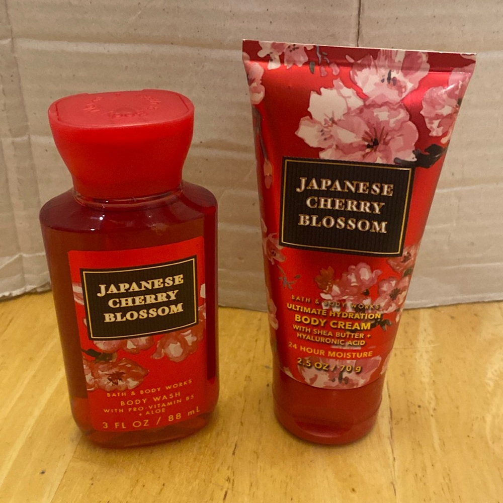 Bath & Body Works Japanese Cherry Blossom 3oz body wash & 2.5oz body cream  NWT